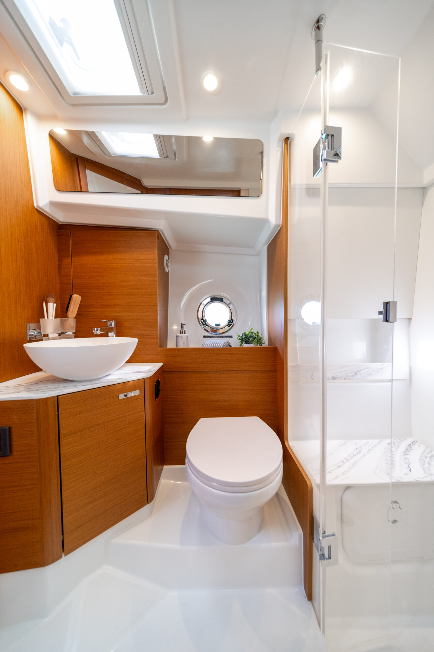 Swift Trawler 37 NEW