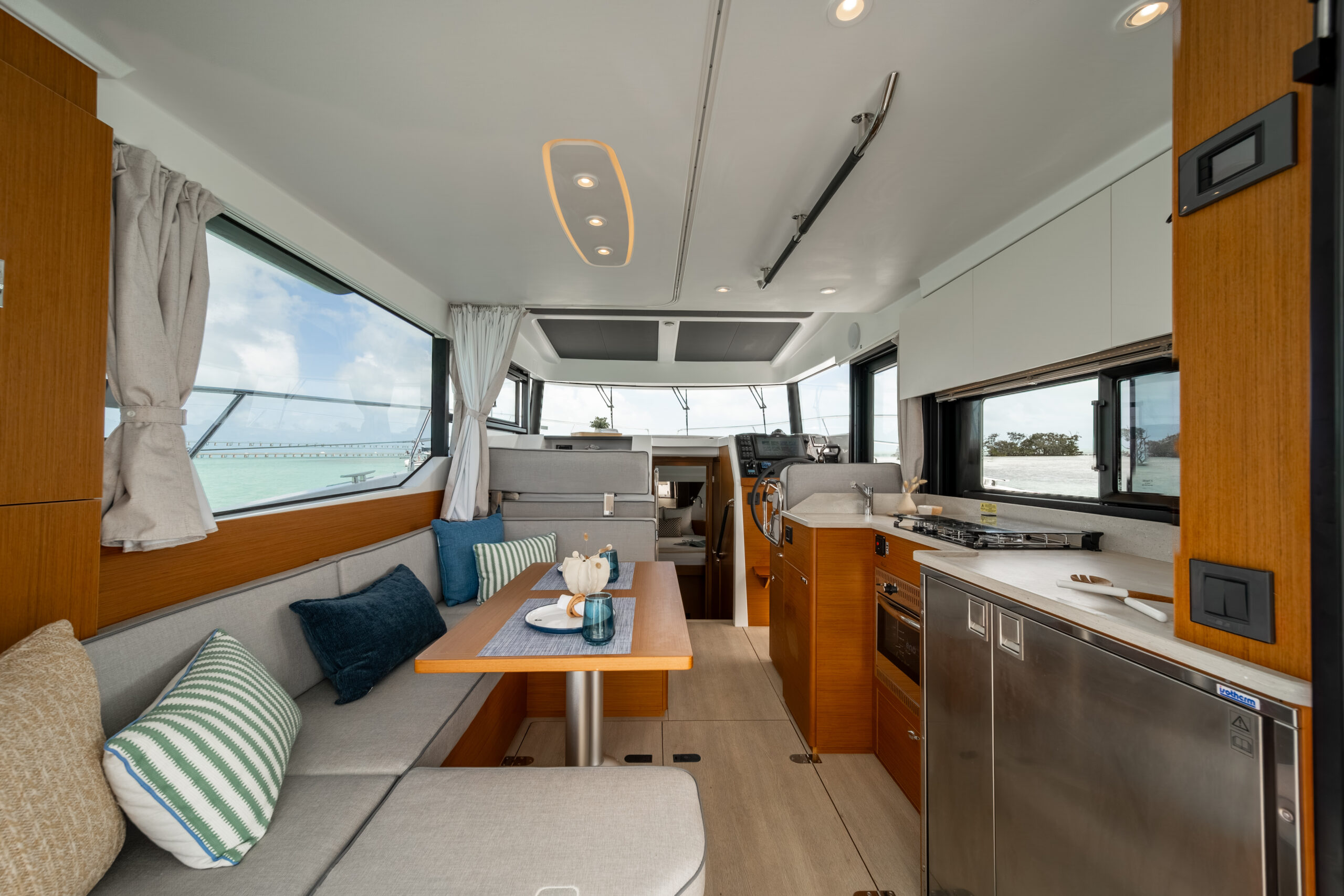 Swift Trawler 37 NEW