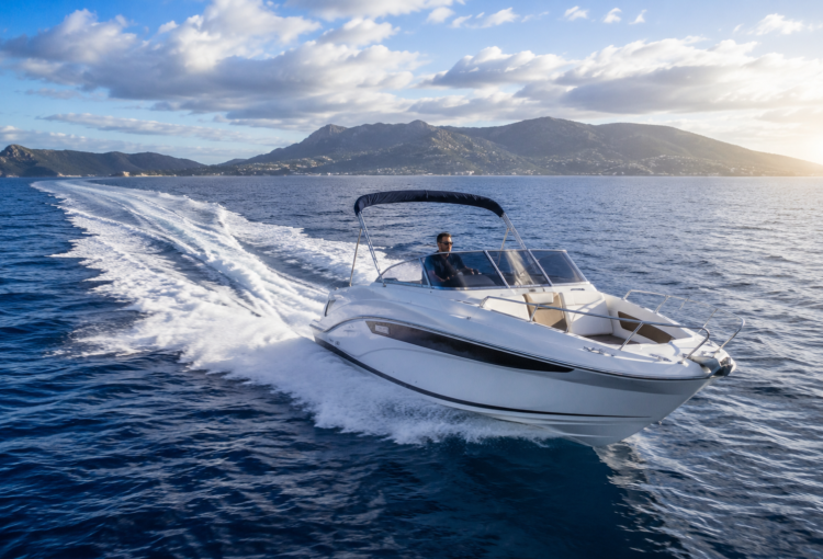 vitesse moyenne d'un bateau